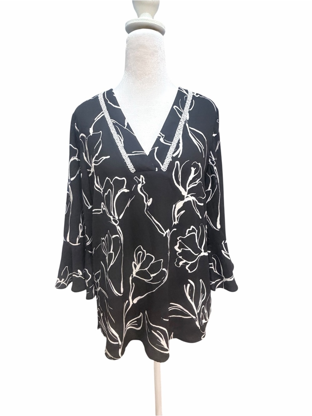 Karl Lagerfeld Black & White Floral Beaded V-Neck Tunic